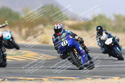 media/Oct-19-2024-CVMA (Sat) [[7df39c5a0d]]/Race 4-Formula Middleweight/